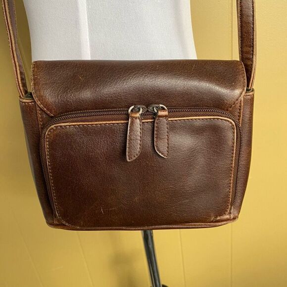 Nine and company crossbody purse w/flap and snap closure brown - Picture 3 of 13